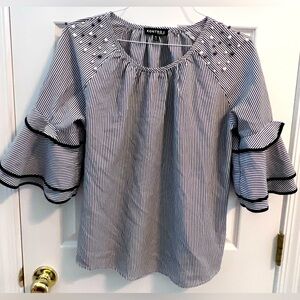 Kontrol black/white striped shirt w/ 3/4" ruffle sleeve Pearl beads on shoulder